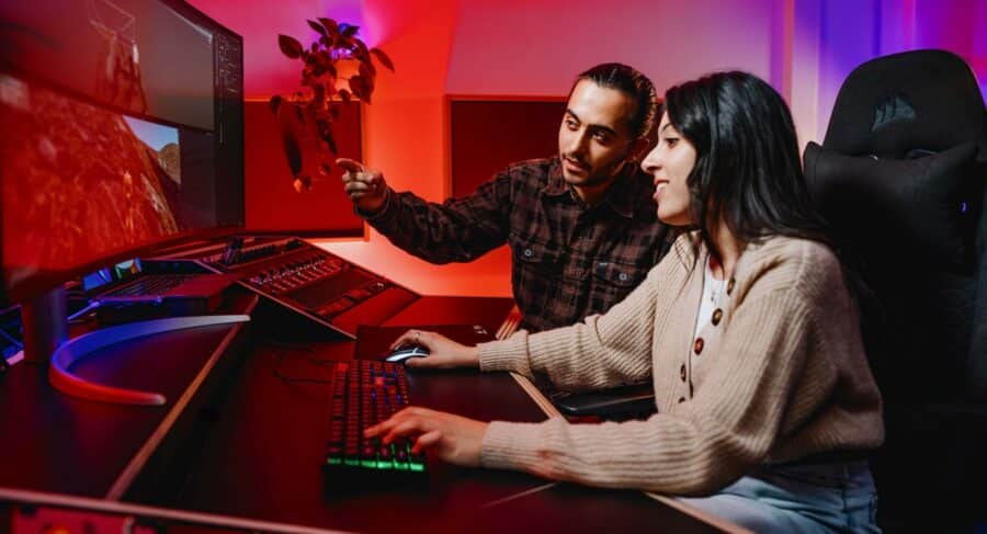 MetStudios Game design students using a computer