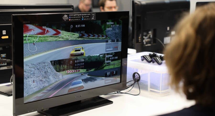 MetStudios student at gaming event