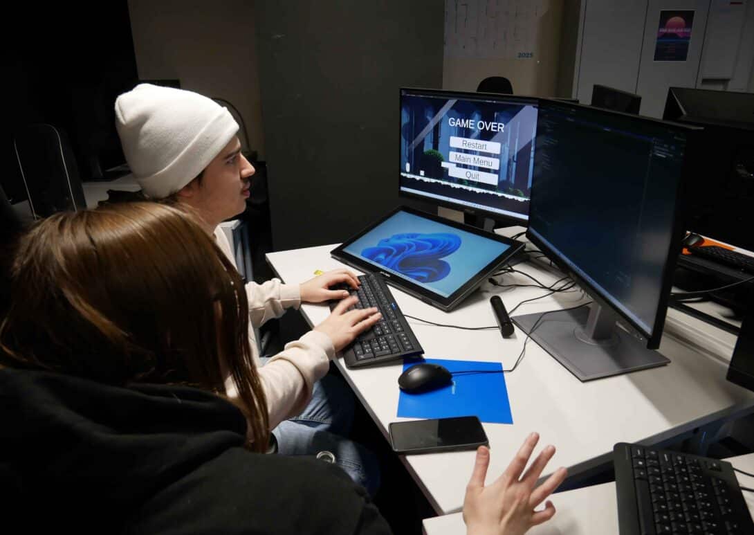 MetStudios undergrad students designing a game